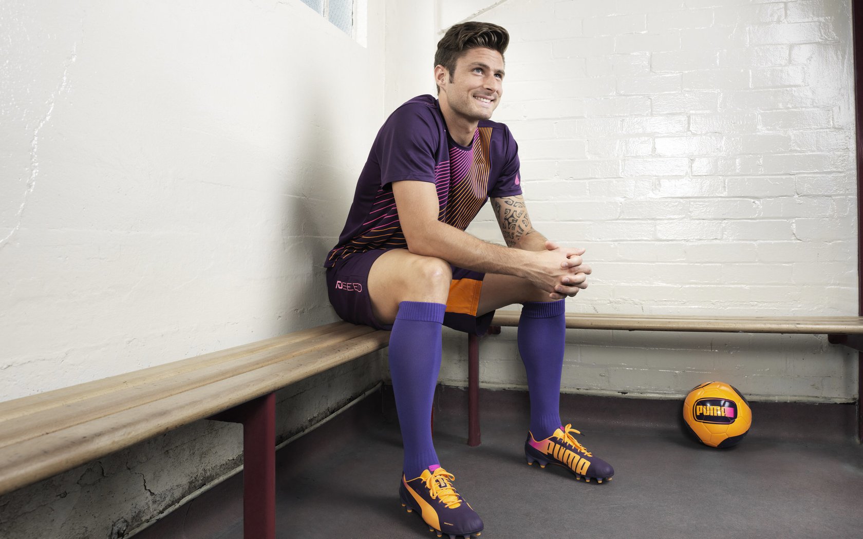 沙特提前终结悬念，勒沃库森卢卡库成为关键先生